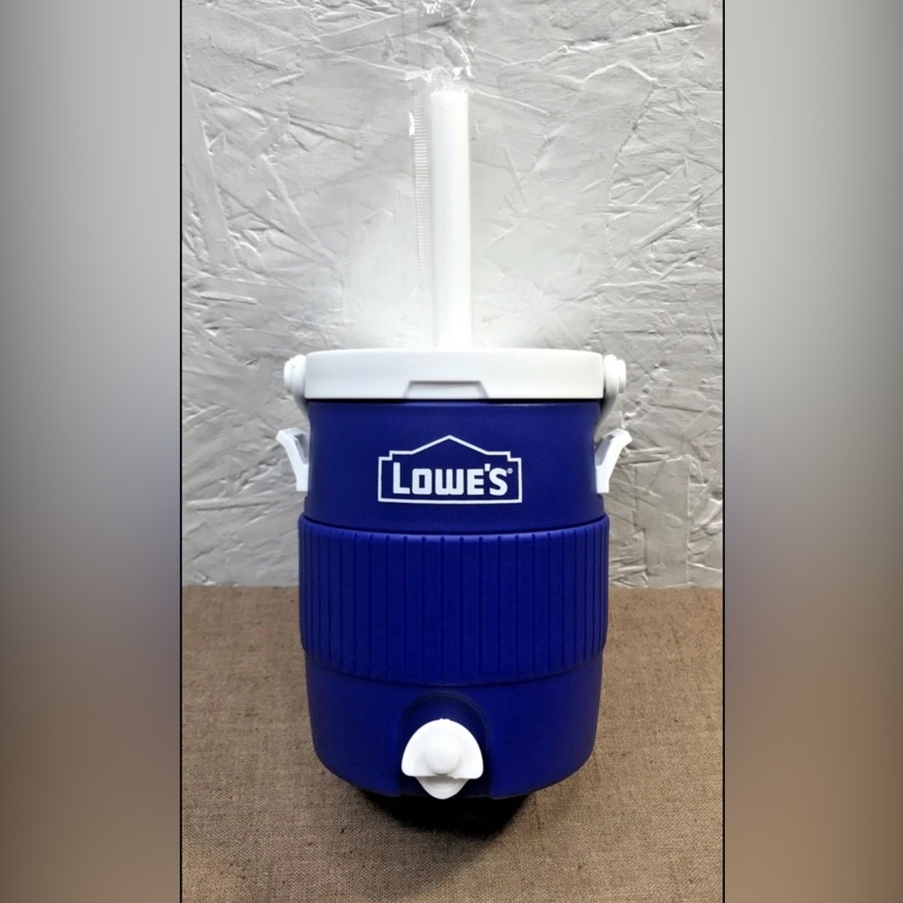 New Lowes Blue 19oz Mini Cooler Cup w/ Sealed Straw